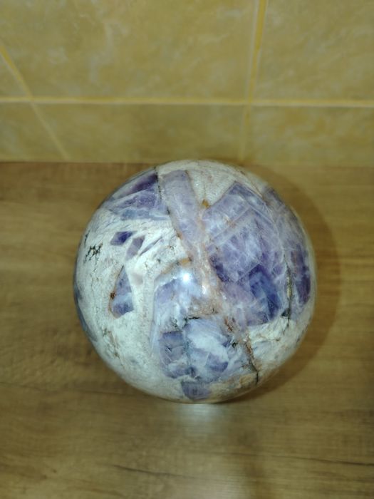 Sferă din Ametist Chevron