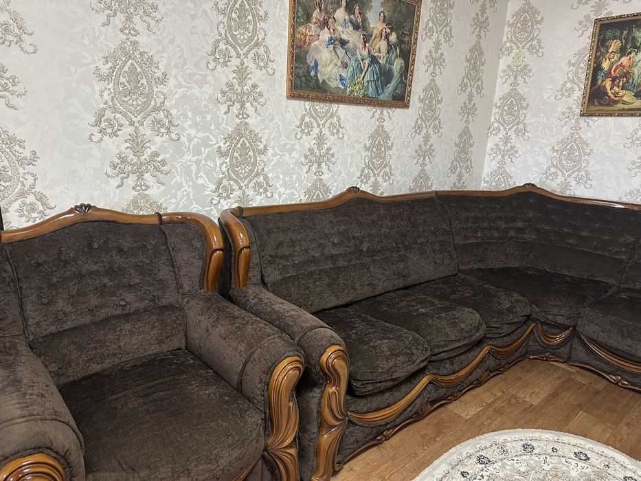 Продам уголовой диван (Потютьков)
