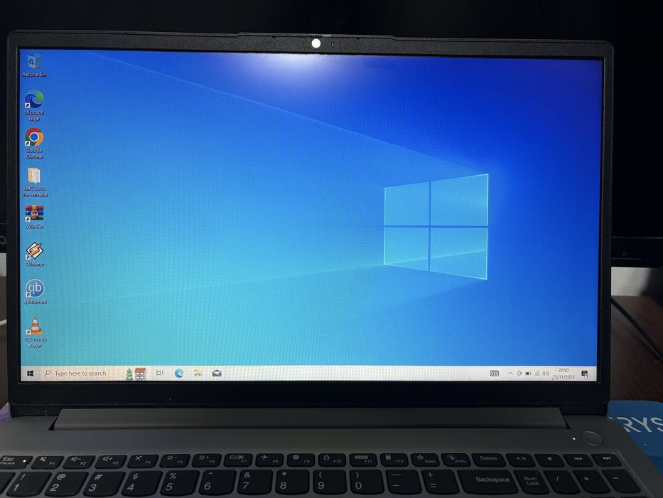 Laptop Lenovo IdeaPad 1 15IGL7 – Perfect pentru utilizare zilnică!