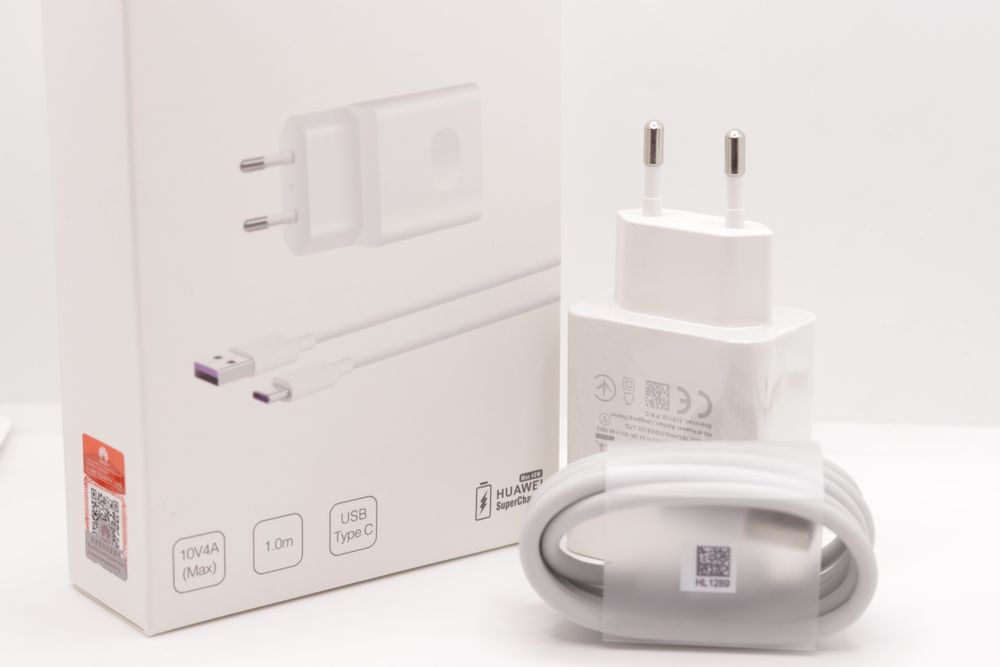 Incarcator Huawei cu cablu 40w Super Charge Sigilat-Nou-Original