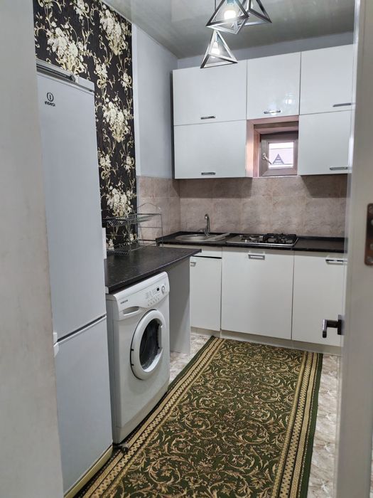 Arenda uchastka. Olmos mahalla. 8 xona