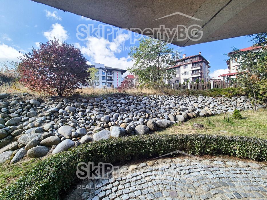 Южен двустаен апартамент с камина!