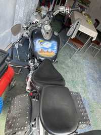 Motocicleta Yamaha DragStar