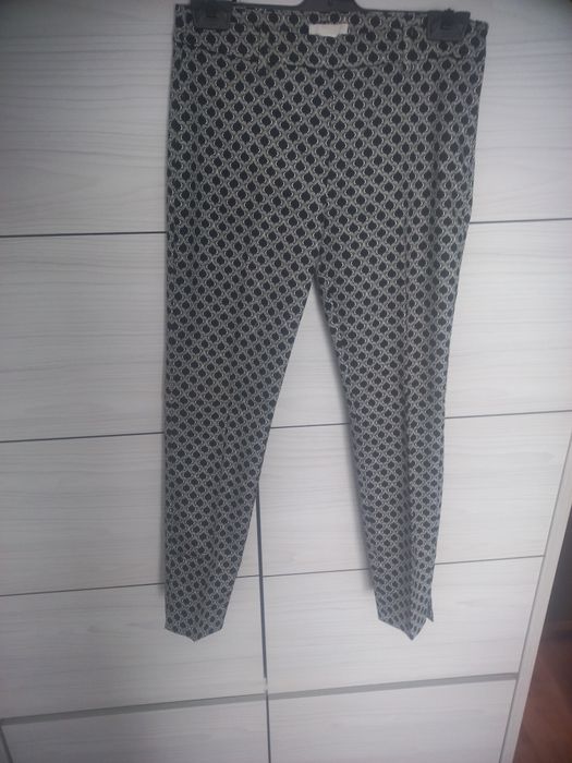 Vând pantalon dama  nou HM mărimea 36