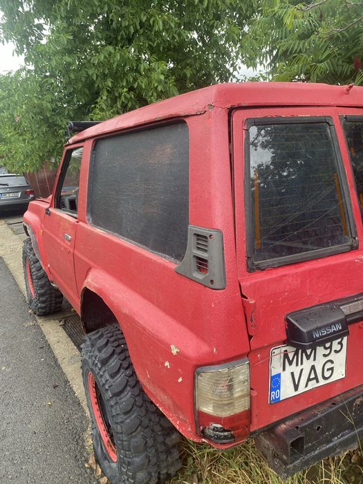 Vand nissan patrol m57 218 cai euro4  autoutilitara acte la zii