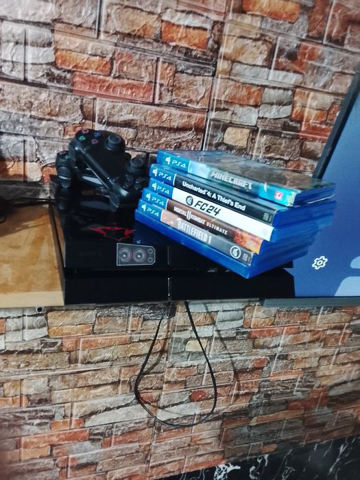 Vand ps 4 1200 lei