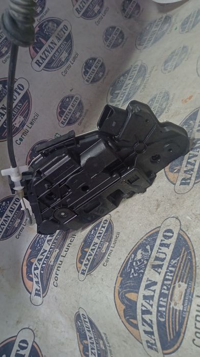 broasca dreapta fata skoda superb 2