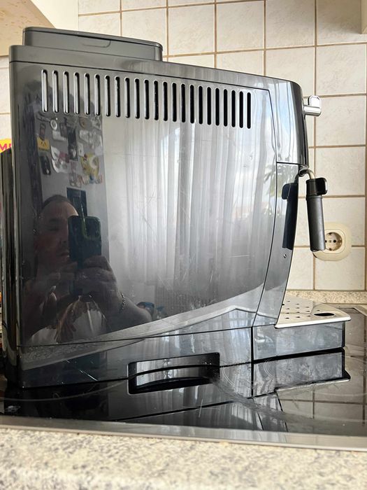 Кафемашина DeLonghi Magnifica S – Отлично състояние