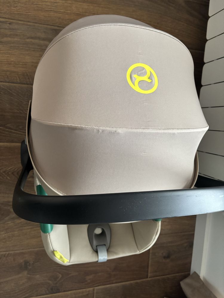 Cybex Стол за кола Aton S2 i-Size (0-13 кг.) Seashell Beige