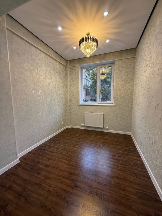 Юнусабад 8 квартал. Продается квартира  3/1/11