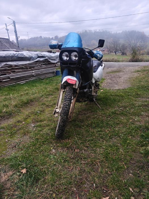 Vând Aprilia Tuareg 350cc