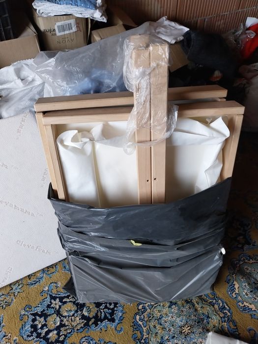 Masa de infasat + accesorii