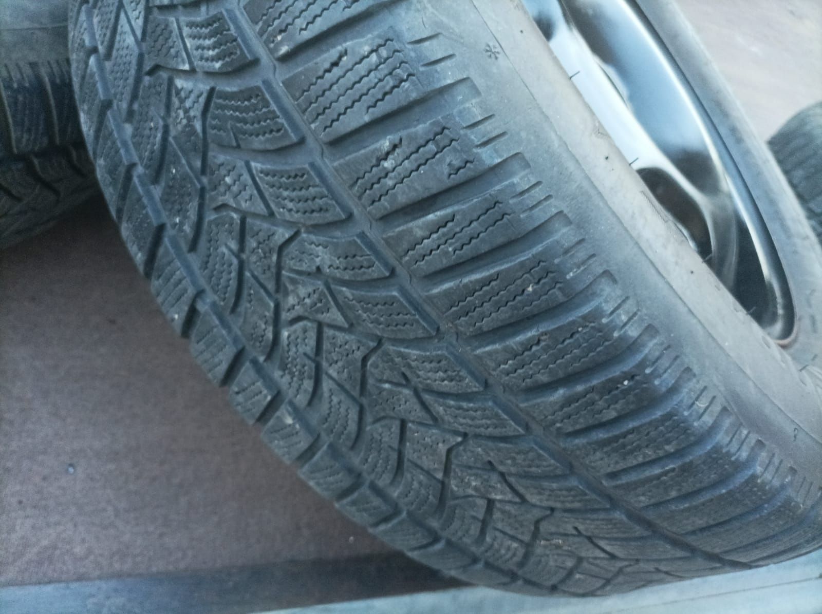 Vând jante cu cauciucuri Mitsubishi Pajero Pinin,Duster și alte mărci