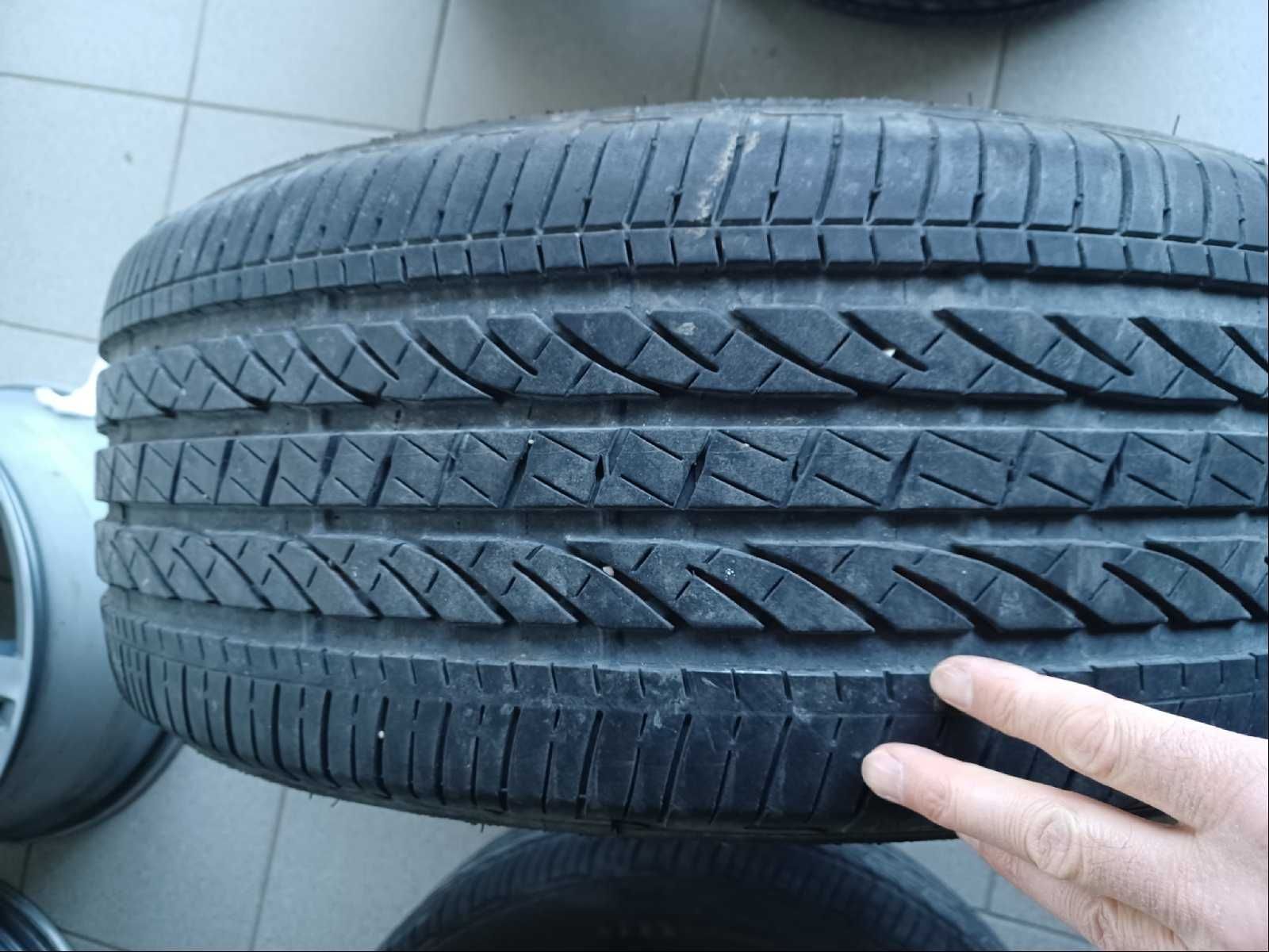 BMW-X3. X4- G01. G02. G03 G04. 245.50.19 дот.2320