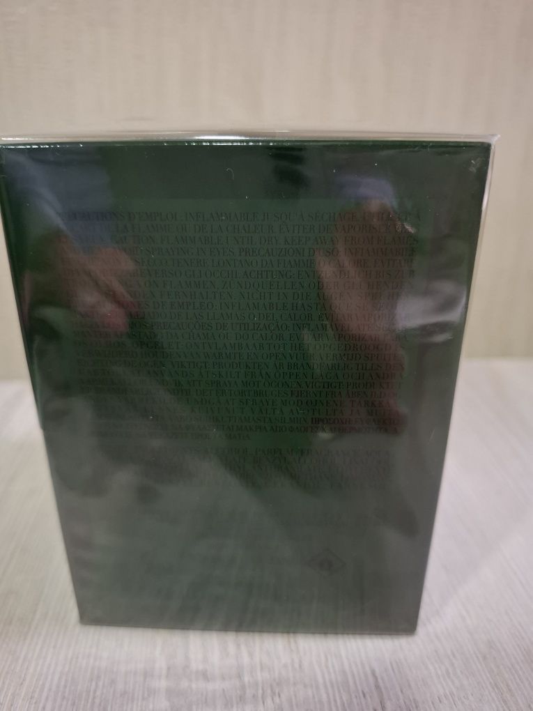 Срочно продам  Оригинал Giorgio Armani Prive Vert Malachite 100 ml