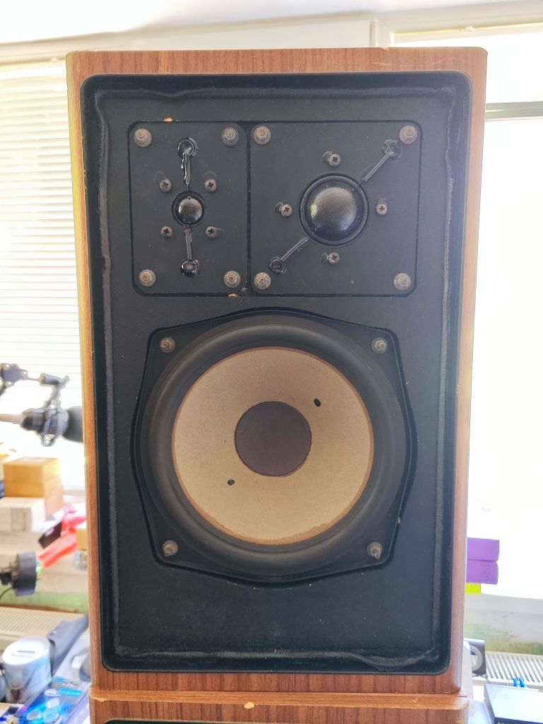 Тонколони Grundig super hifi box 850 professional