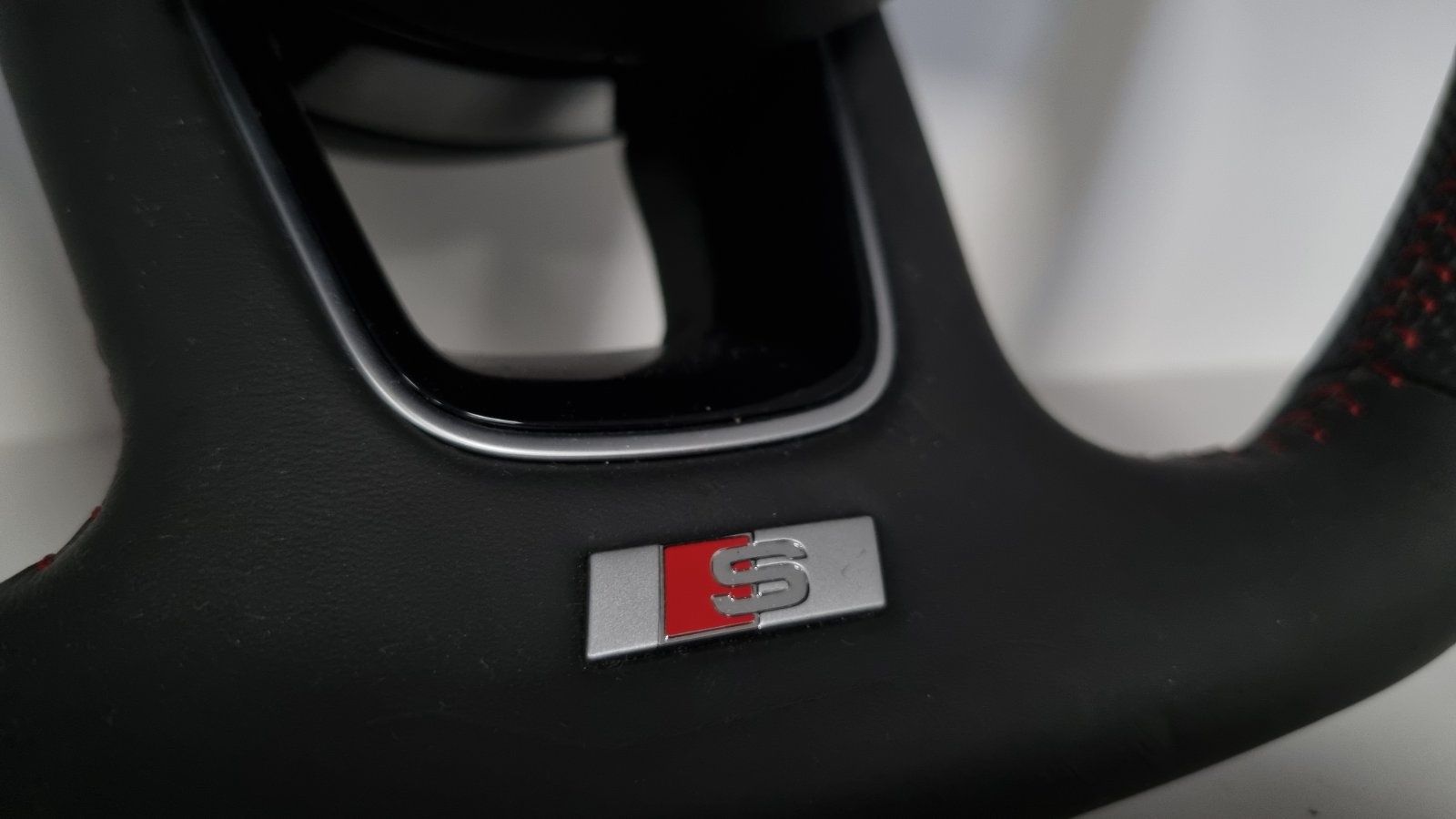 Волани AUDI S/RS
А3 8V