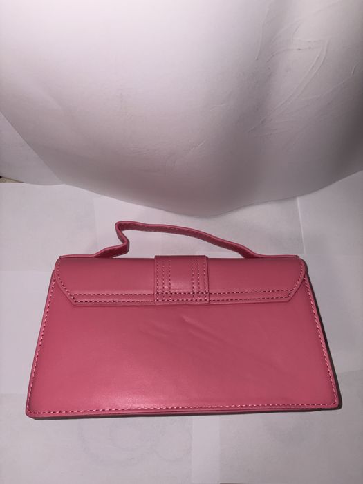 vand geanta JACQUEMUS