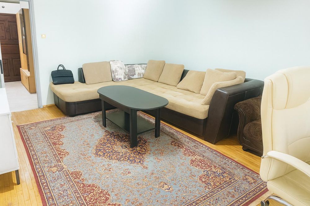 Тристаен апартамент под наем в кв. Кършияка