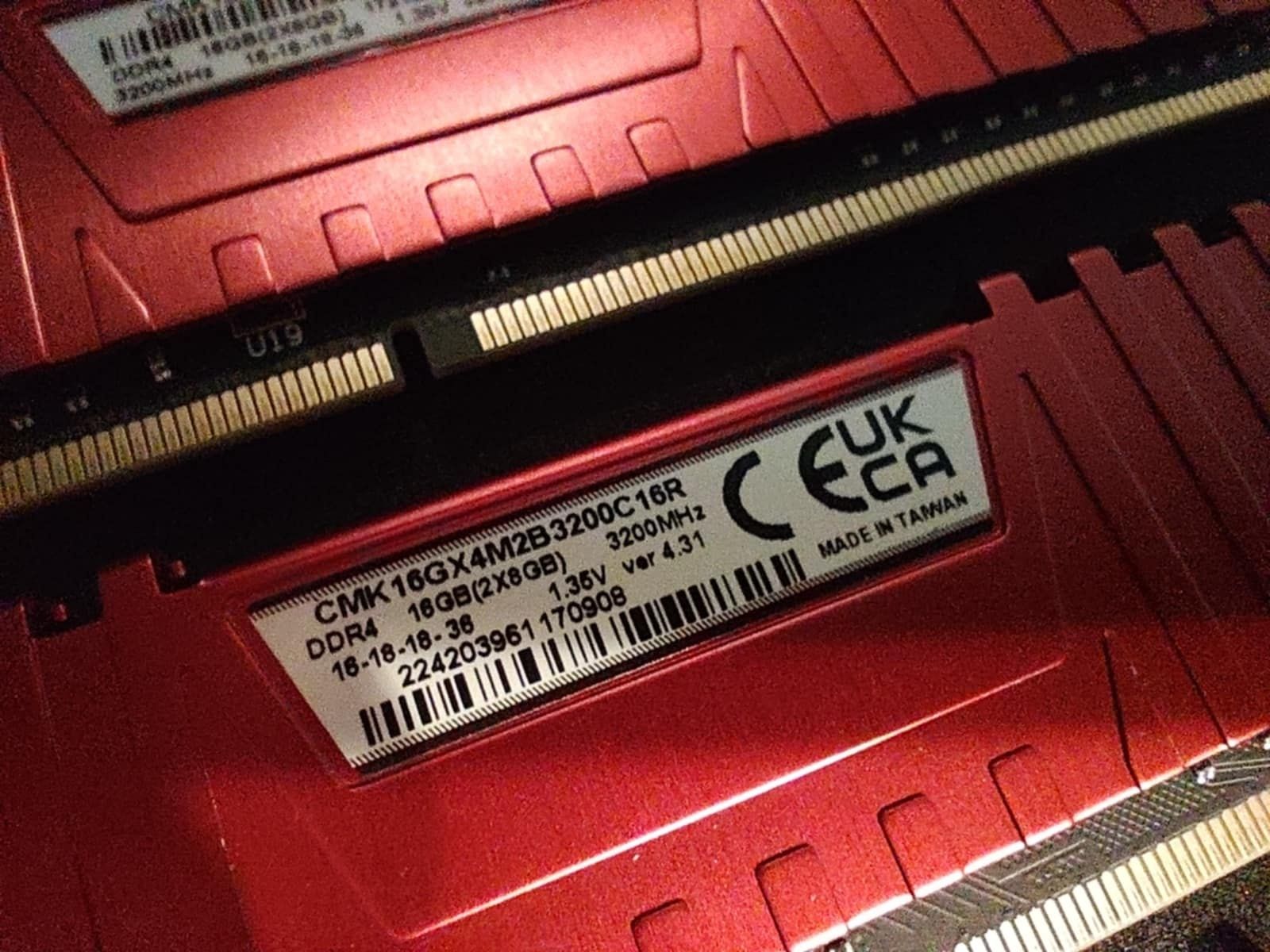 Memorie DDR4 32GB (2x16 kit)