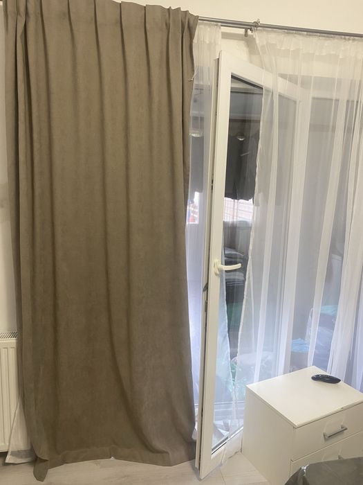 Draperii gri deschis 140/2.25cm 2 bucăți la 70lei
