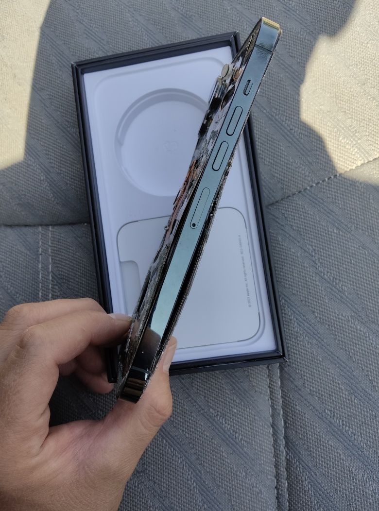 Iphone 13 pro max на запчасти