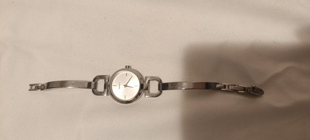 Ceas DKNY DAMA purtat