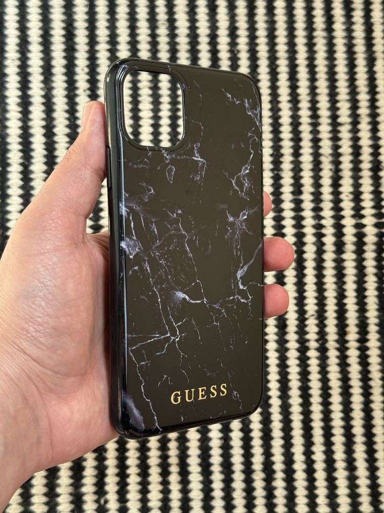 Кейс за iPhone 11 pro MAX - Guess Marble case