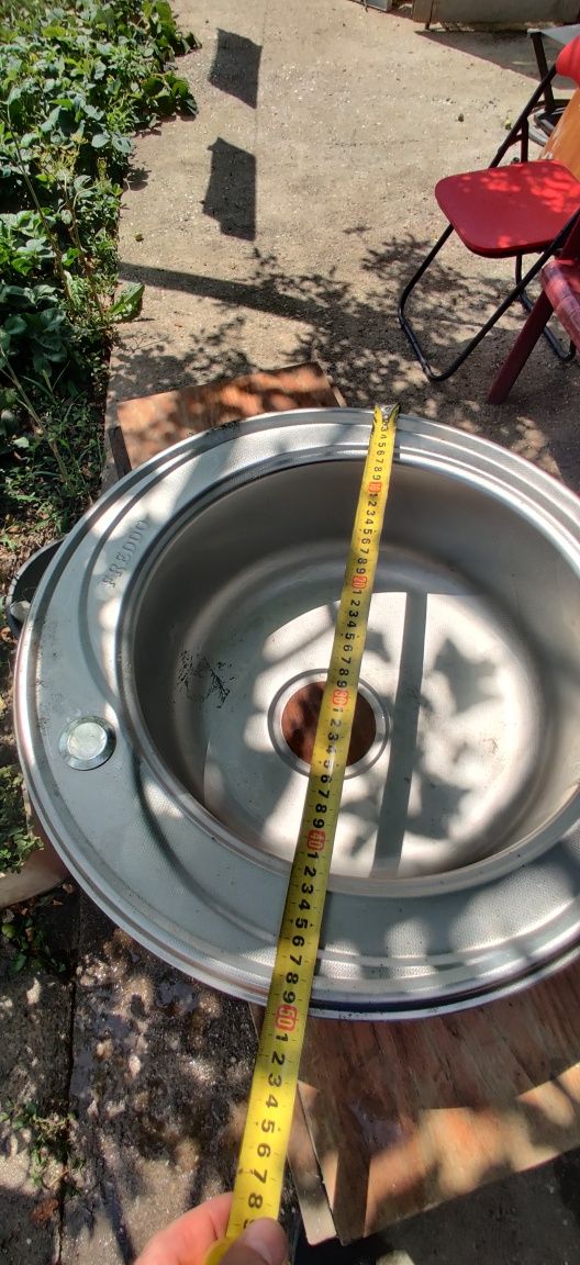 Chiuvetă inox anticalcar Ø50 cm + clipsuri fixare – Nouă, preț fix 60