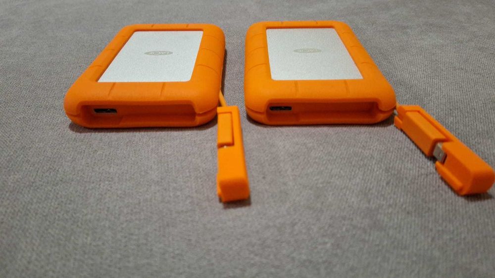 HDD extern LaCie Rugged 1 TB – USB 3.0 + Thunderbolt,nefolosite 0 ore