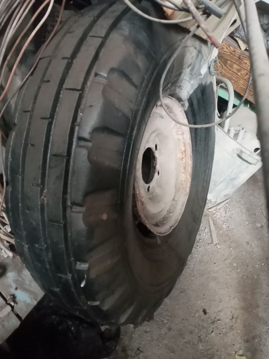 Селхоз шины и диски.