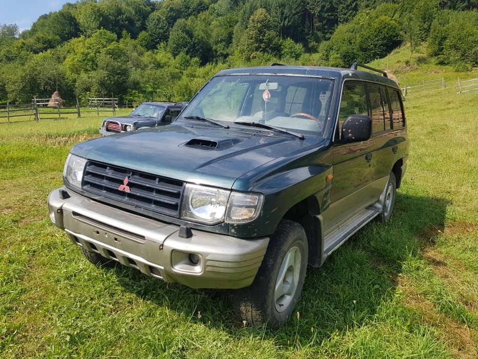 Dezmembrez Mitsubishi pajero motor 2.8 cutie automată super selecta