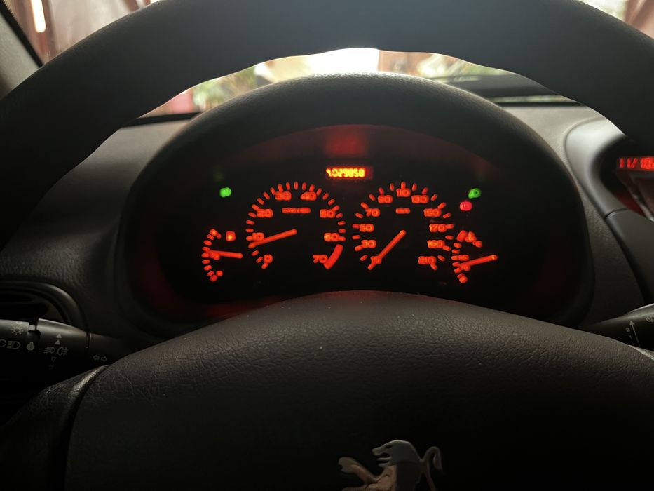 Vand Peugeot 206 -30 000km