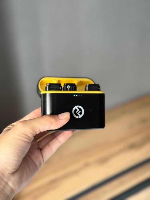 Hollyland петлички, lightning разъем Lark C1 DUO