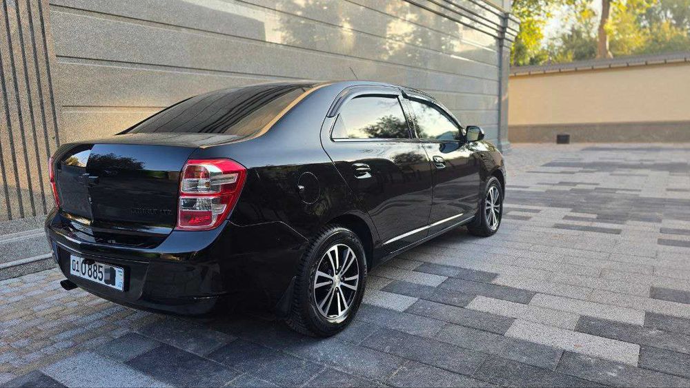 Автомобиль Cobalt 14 050 $ обговорено