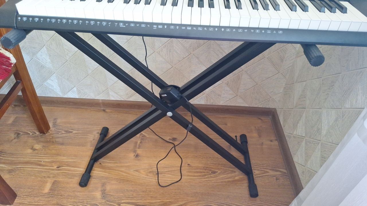 CASIO. CT-X800+Стойка.Новое электронное пианино