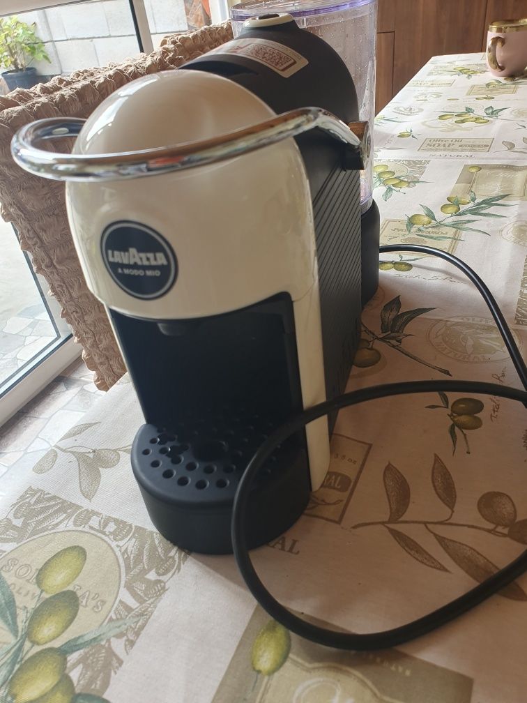 Кафе машина Lavazza
