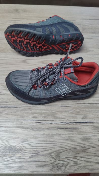 Vand pantofi trekking femei Columbia Peackfreak Enduro Omni-Tech 37
