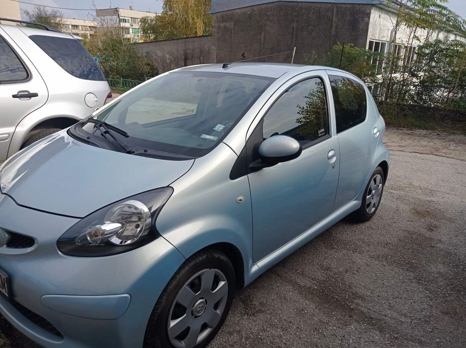 Toyota Aygo 2006, закупена от представителство в БГ
