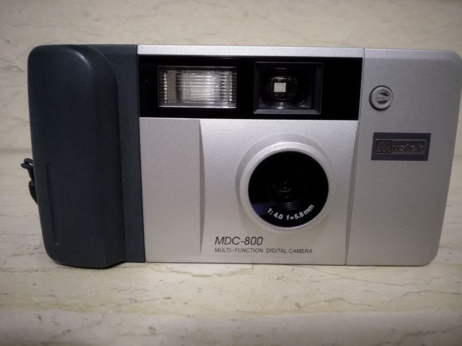 Camera foto/video Mustek MDC800