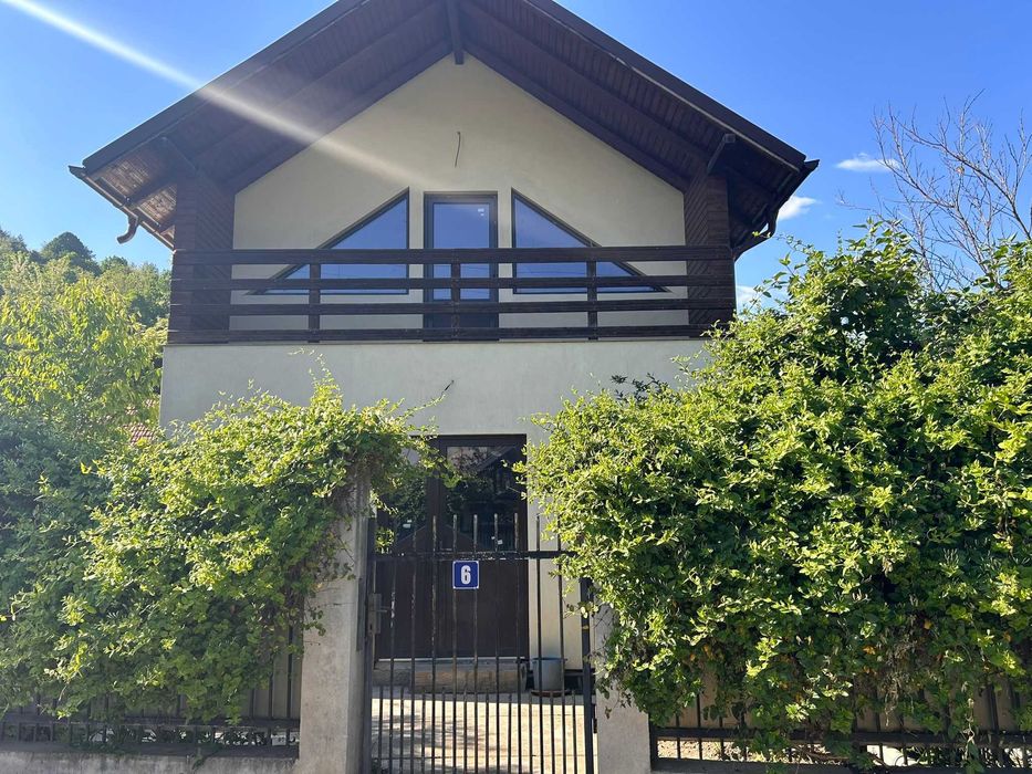 Schimb casa in Alunis cu Apartament In Bucuresti- Direct proprietar