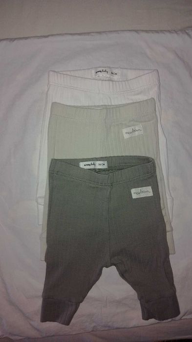 Vând hăinuțe bebeluș noi, cu eticheta