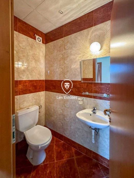 Продава се Тристаен апартамент в Бургас, Сарафово - 100 кв.м за 890 €/кв.м - Снимка #11