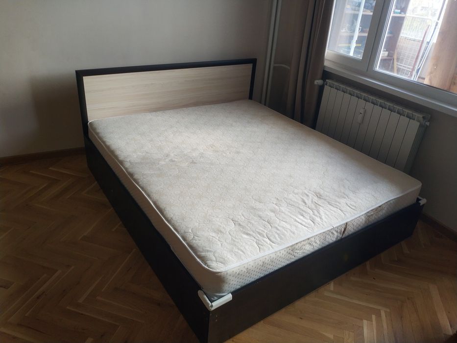 Спалня с матрак  164/200