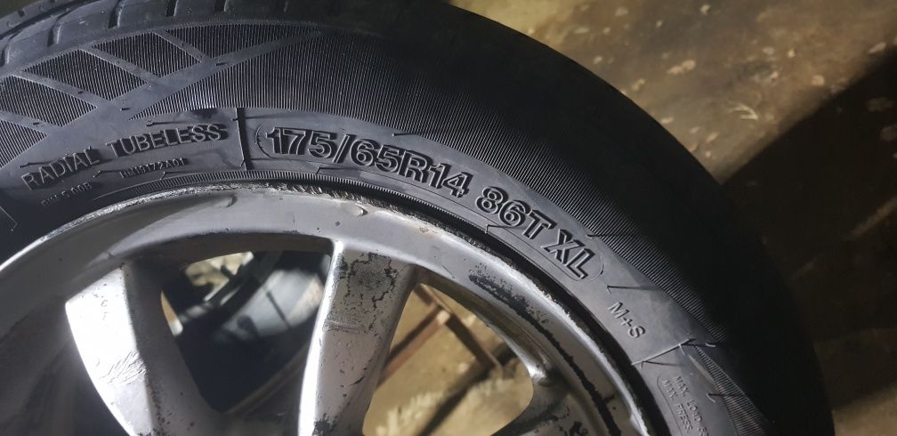 Продам Калёса в сборе