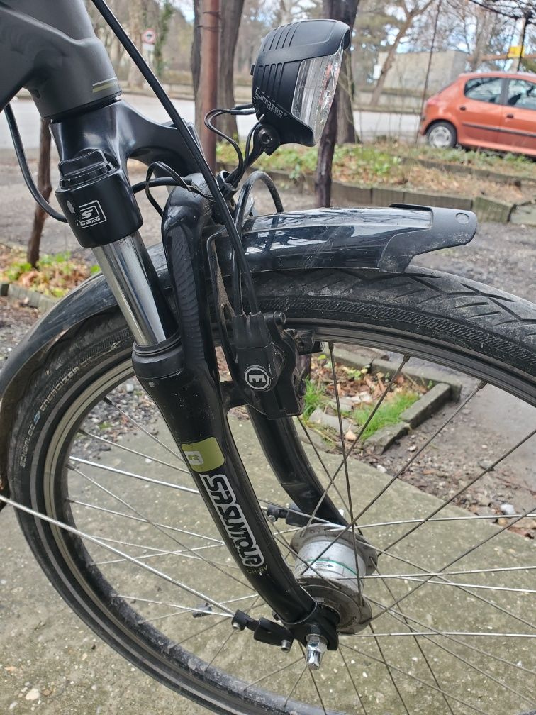 Електрическо колело запазено в идялен вид rixe bordeaux c8 pedelec 8-g