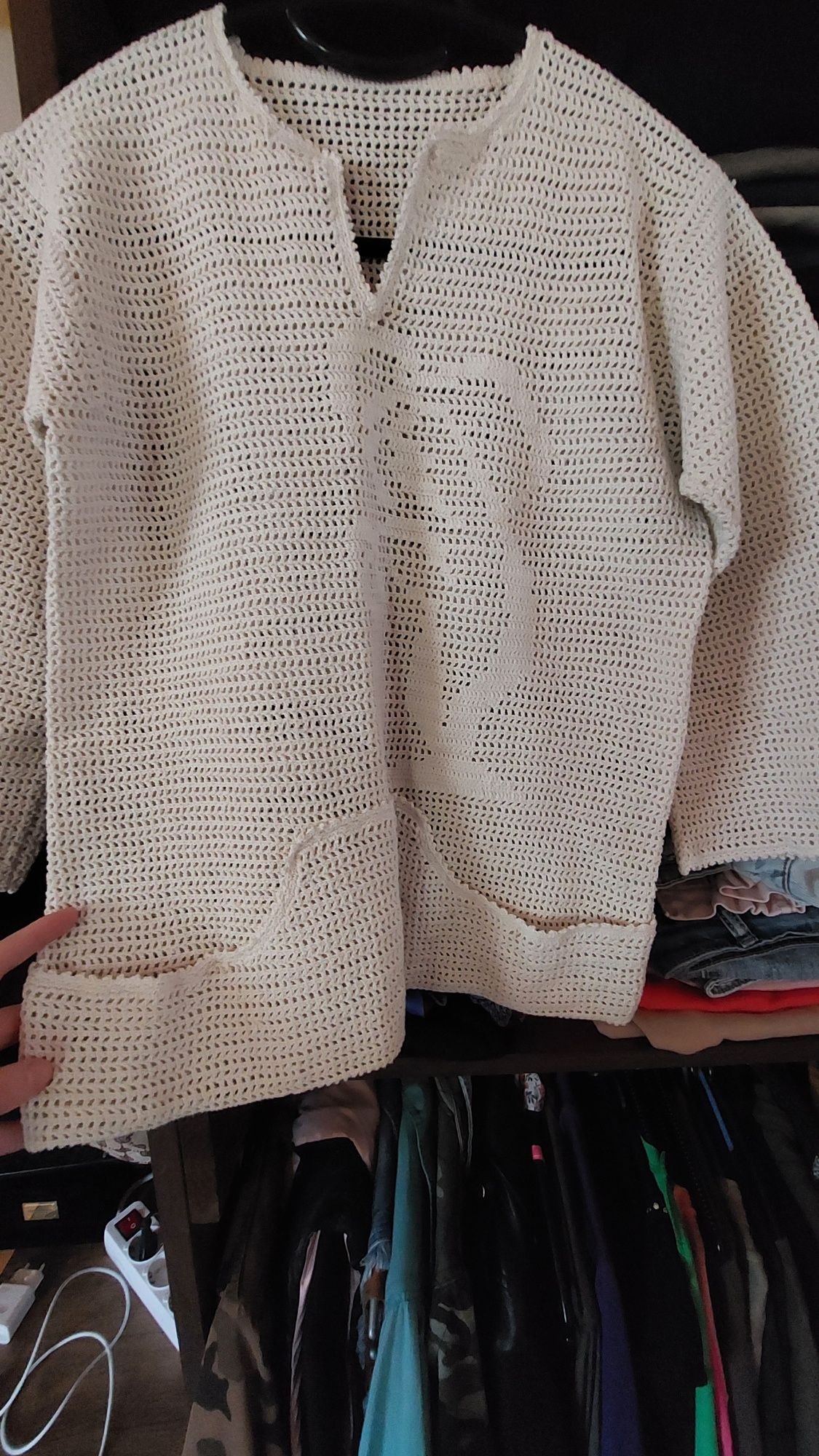 Блузка плетена на една кука