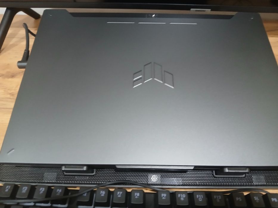 Продам игровой ноутбук Asus