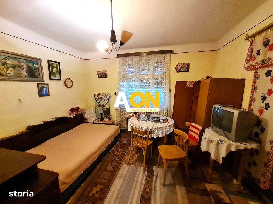 Casa 3 Camere, 90 mp, Teren 250 mp, Zona Centru