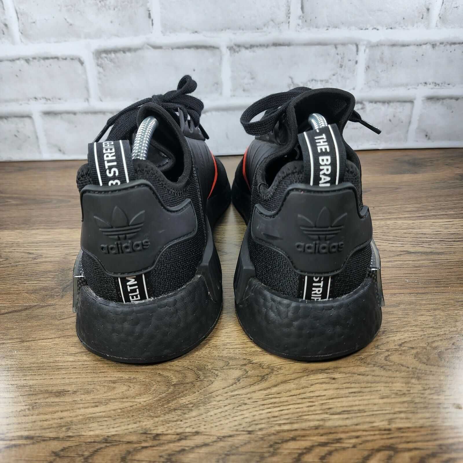 Оригинални дамски маратонки * ADIDAS NMD_R1 * - 37 1/3